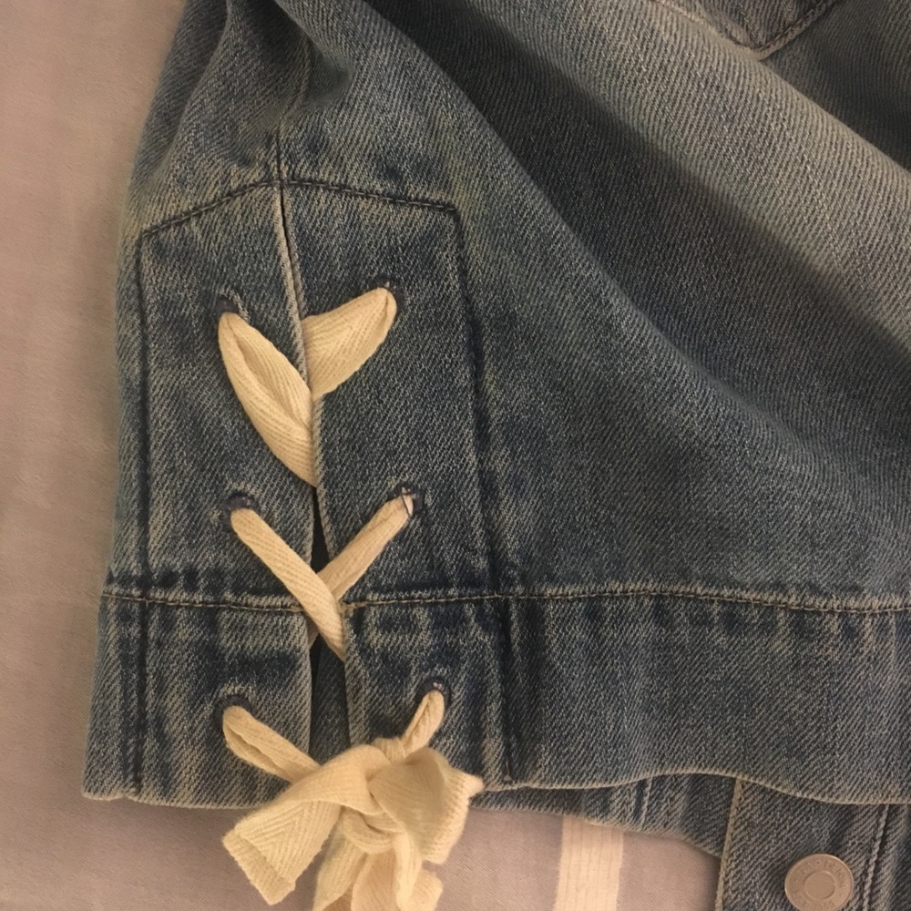 GAP Tie Icon Denim Vintage Look Jean Jacket - Picture 5 of 6
